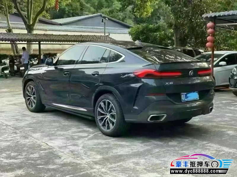20年宝马X6轿车抵押车出售