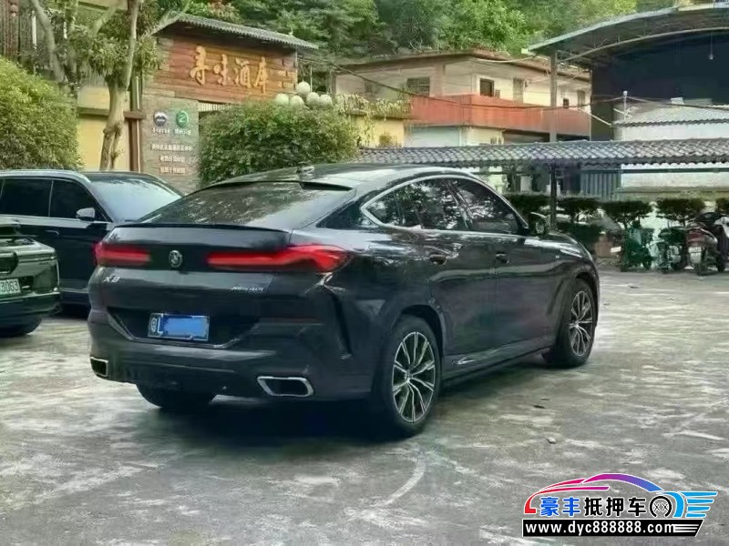 20年宝马X6轿车抵押车出售