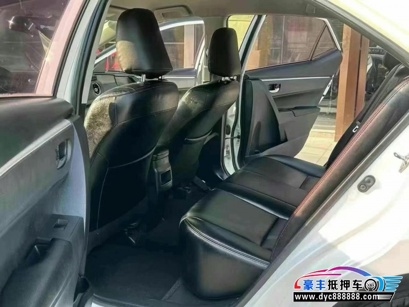 18年丰田卡罗拉轿车抵押车出售