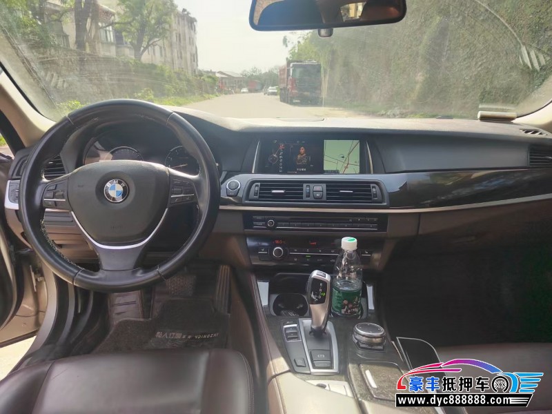 17年宝马5系轿车抵押车出售