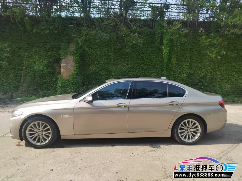 17年宝马5系轿车抵押车出售