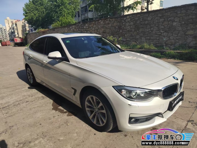 14年宝马3系轿车抵押车出售