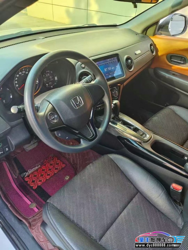 17年本田XRV轿车抵押车出售