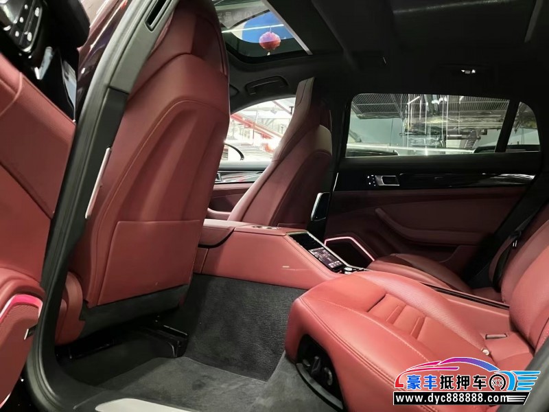 24年保时捷帕纳梅拉轿车抵押车出售