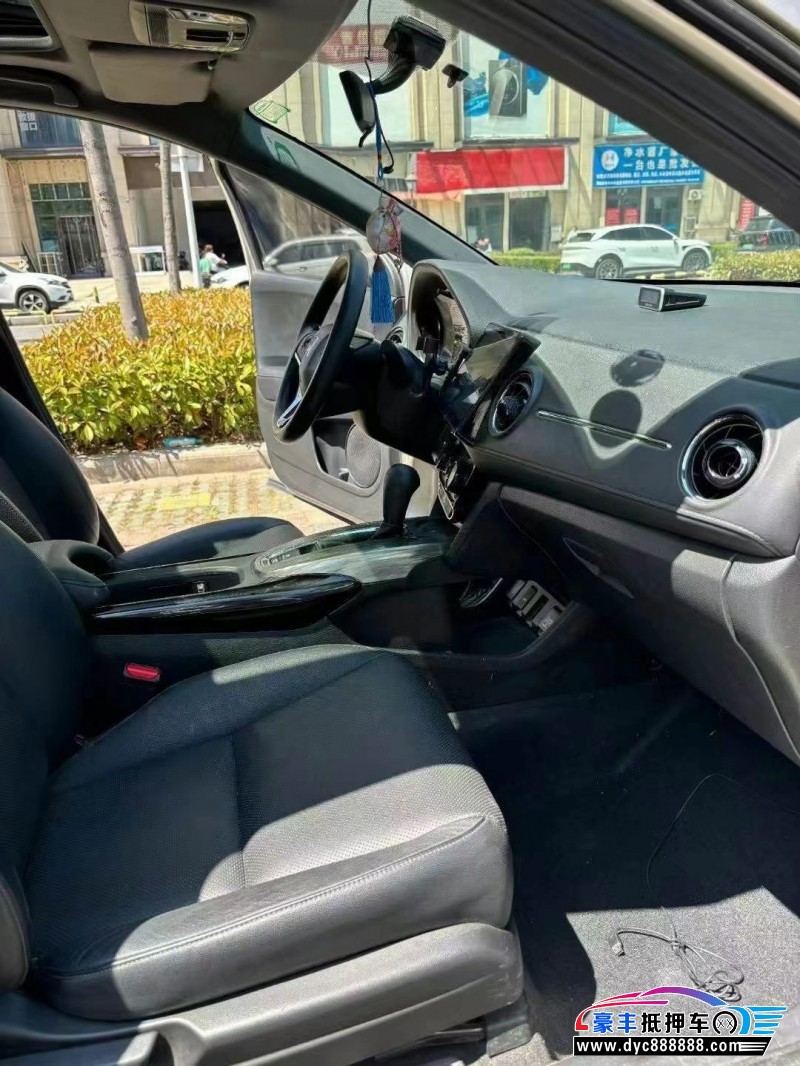 18年本田XRV轿车抵押车出售