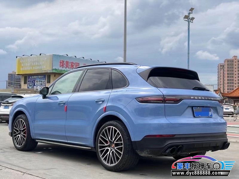 18年保时捷卡宴轿车抵押车出售