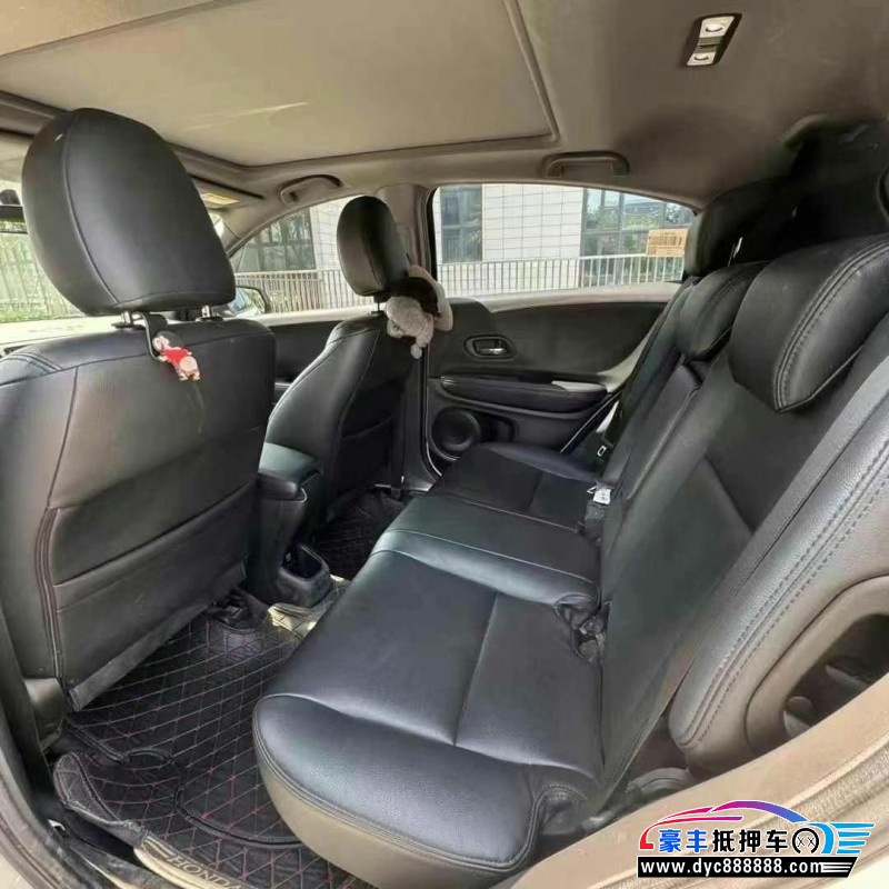 21年本田XRV轿车抵押车出售