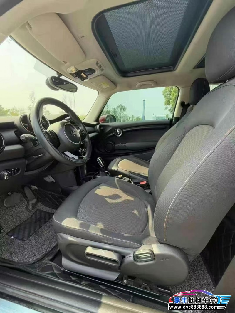 21年宝马MINI轿车抵押车出售