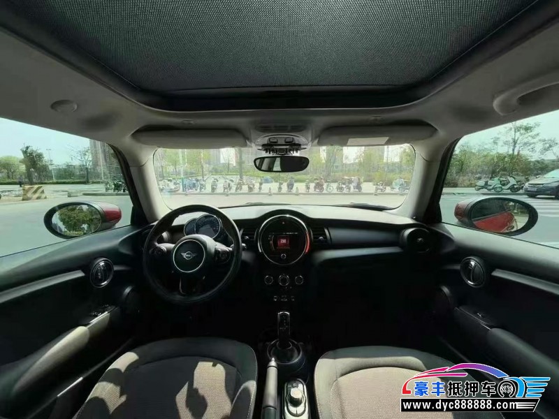 21年宝马MINI轿车抵押车出售