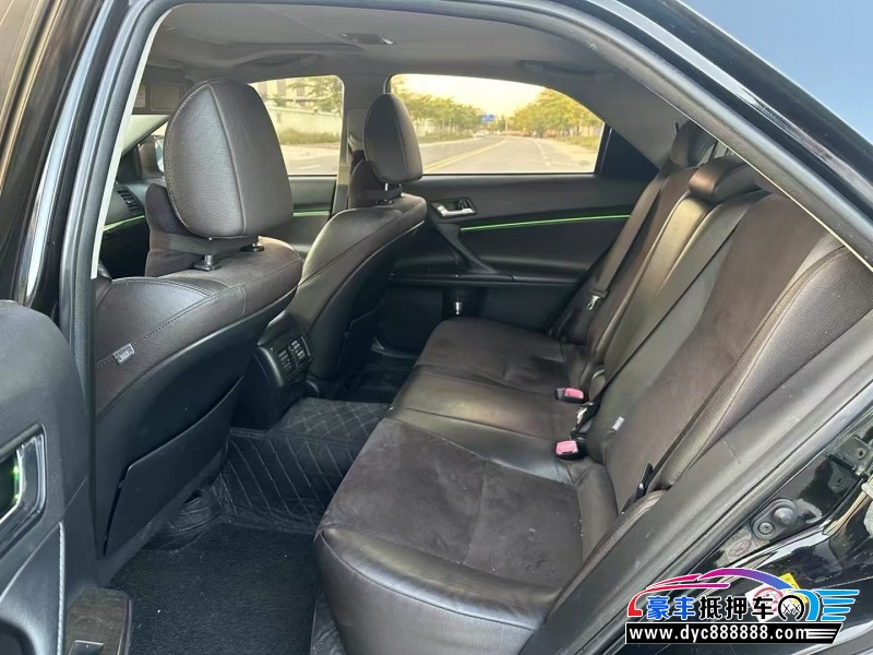 14年丰田锐志轿车抵押车出售