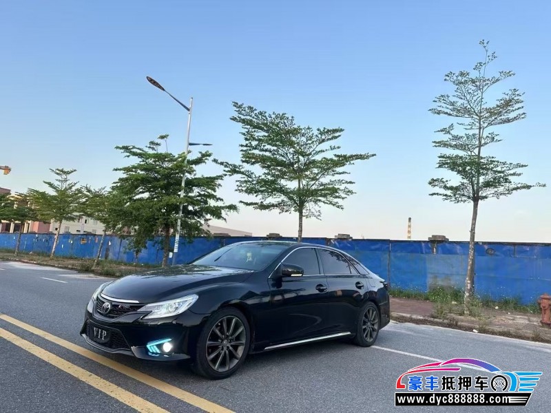 14年丰田锐志轿车抵押车出售