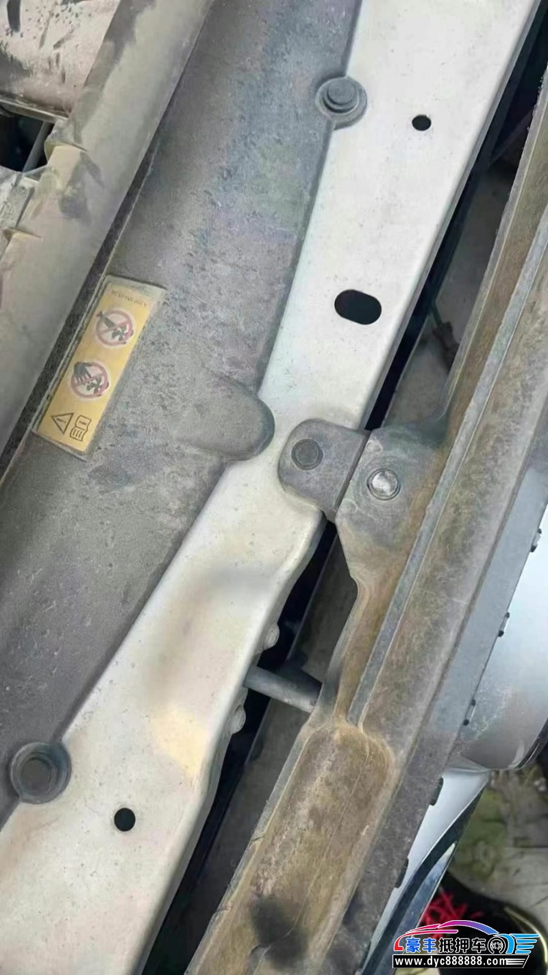 18年奔驰GLCSUV抵押车出售