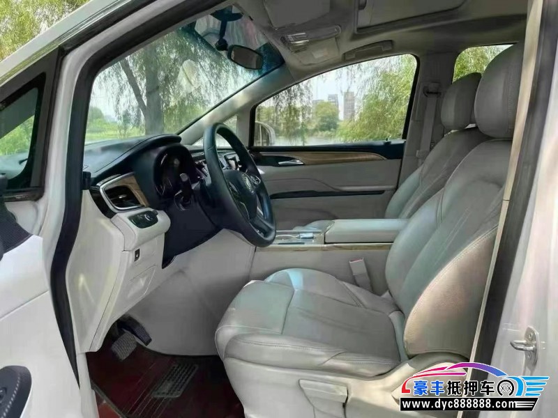 19年别克GL8MPV抵押车出售