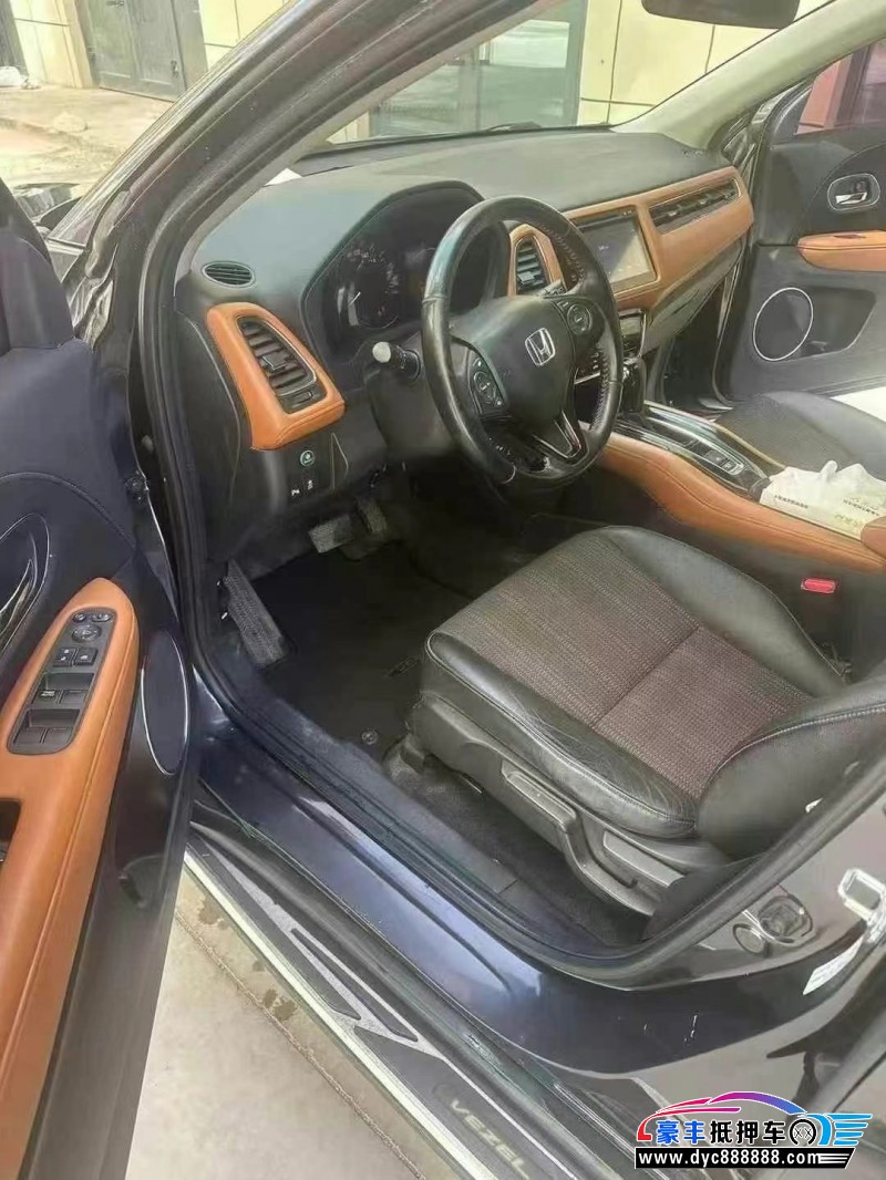 15年本田缤智SUV抵押车出售