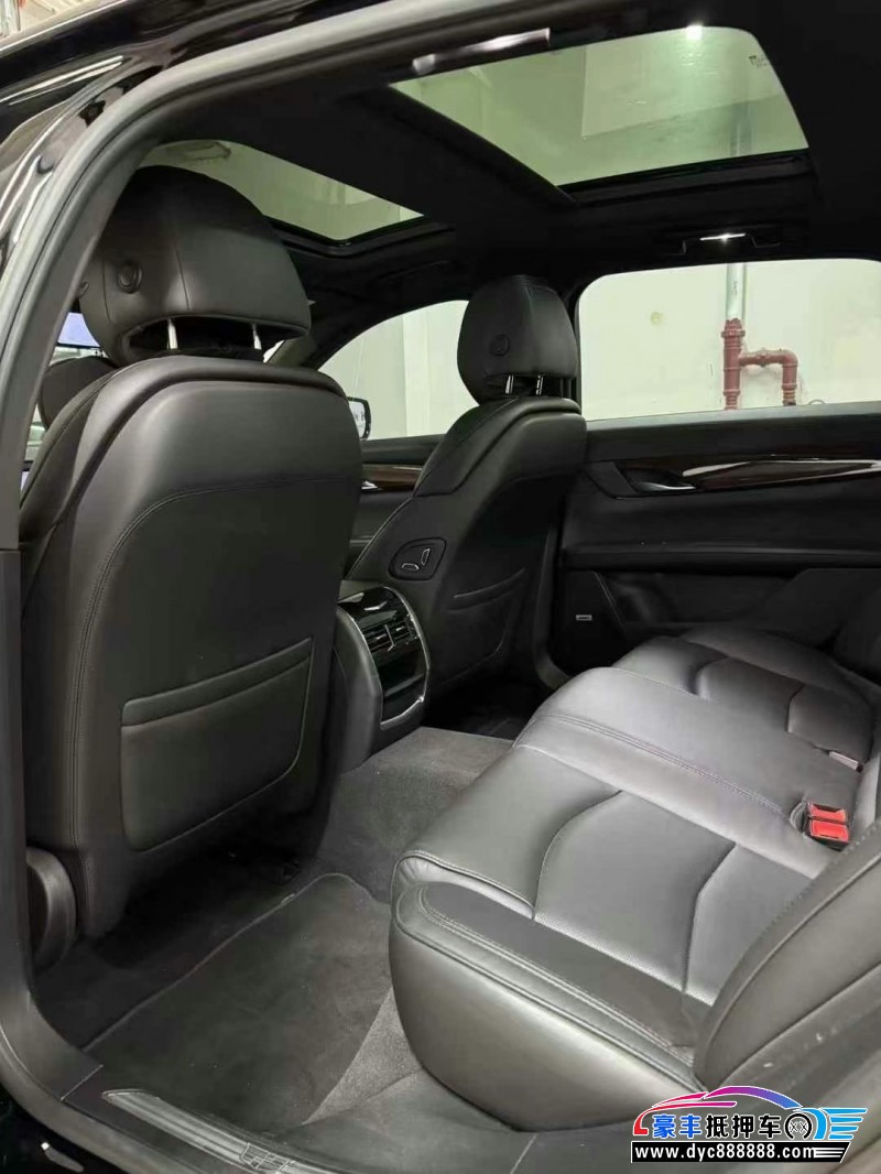 22年凯迪拉克CT6轿车抵押车出售