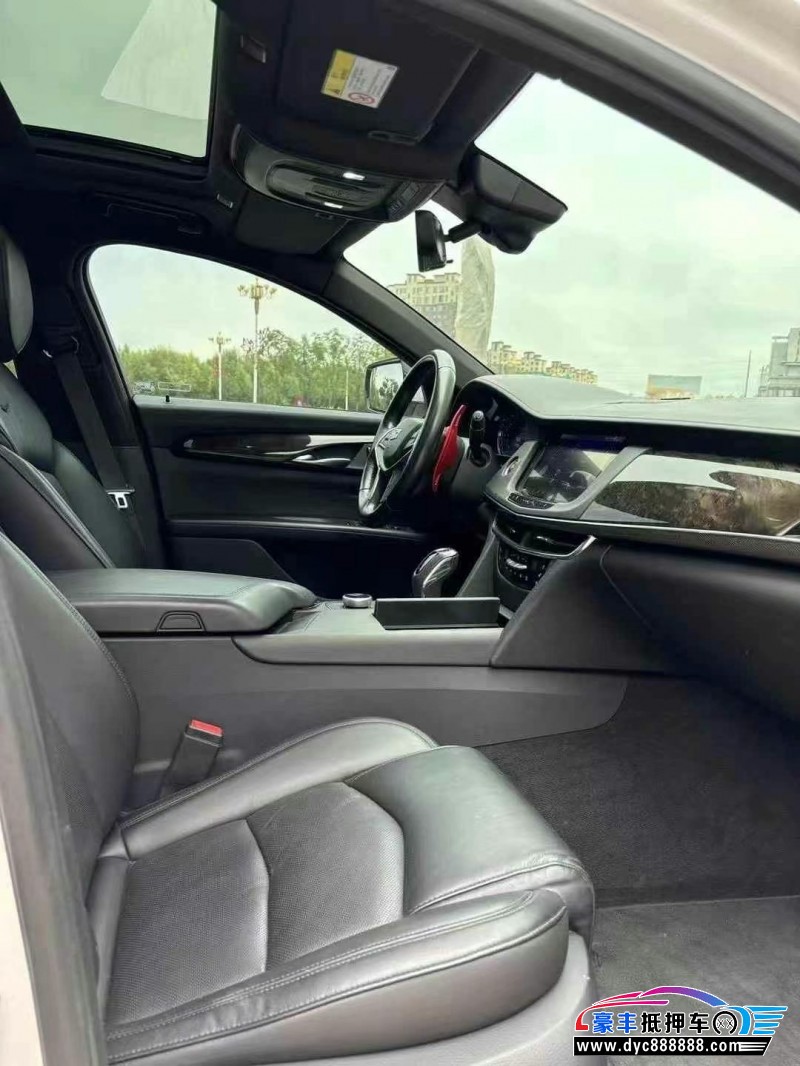 19年凯迪拉克CT6轿车抵押车出售