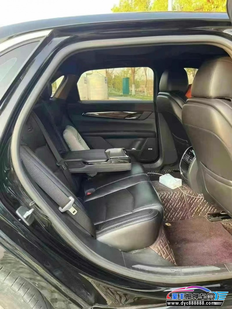 18年凯迪拉克CT6轿车抵押车出售