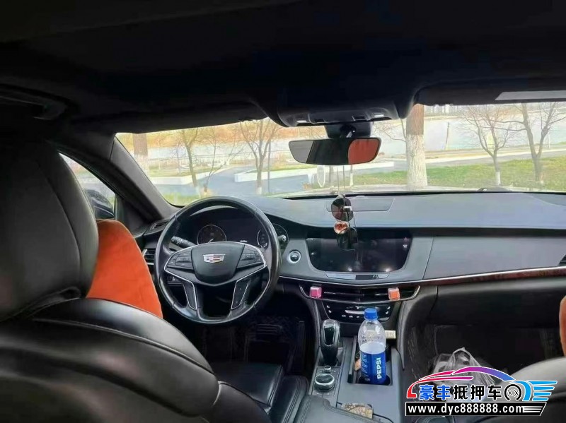 18年凯迪拉克CT6轿车抵押车出售