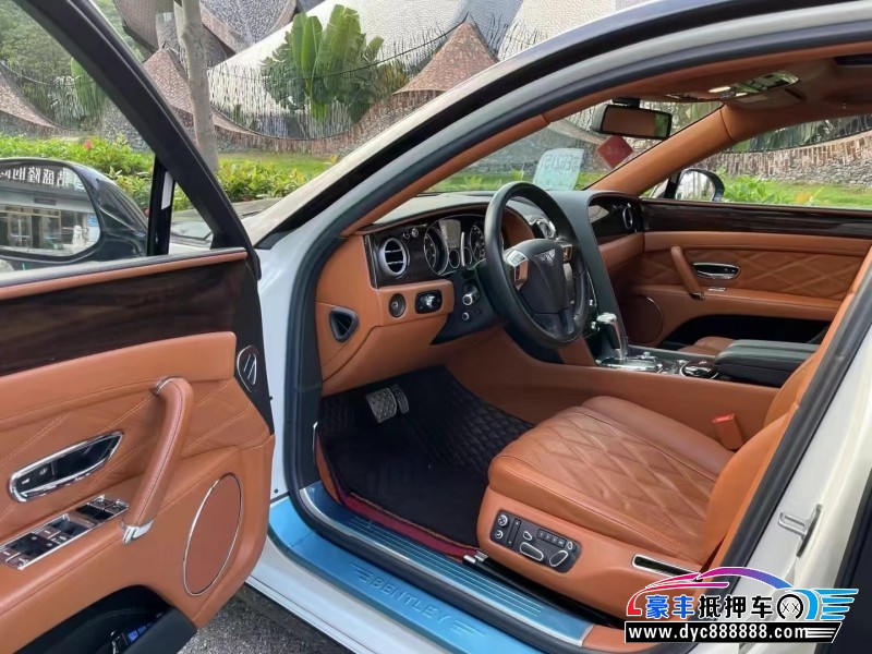 17年宾利飞驰轿车抵押车出售