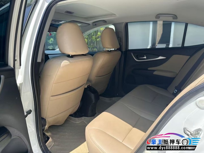 17年本田凌派轿车抵押车出售