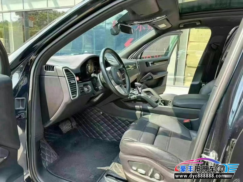 21年保时捷卡宴轿车抵押车出售