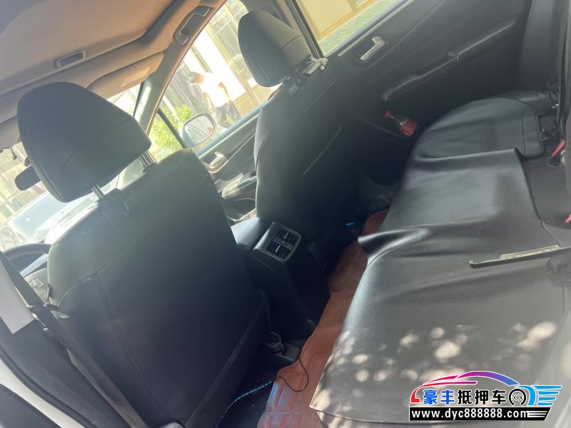 15年本田杰德轿车抵押车出售