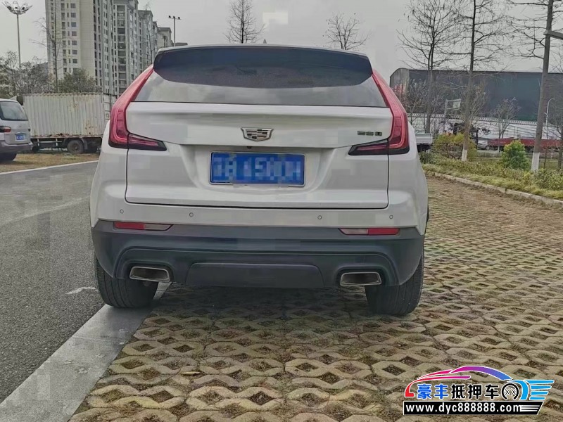 19年凯迪拉克XT4轿车抵押车出售