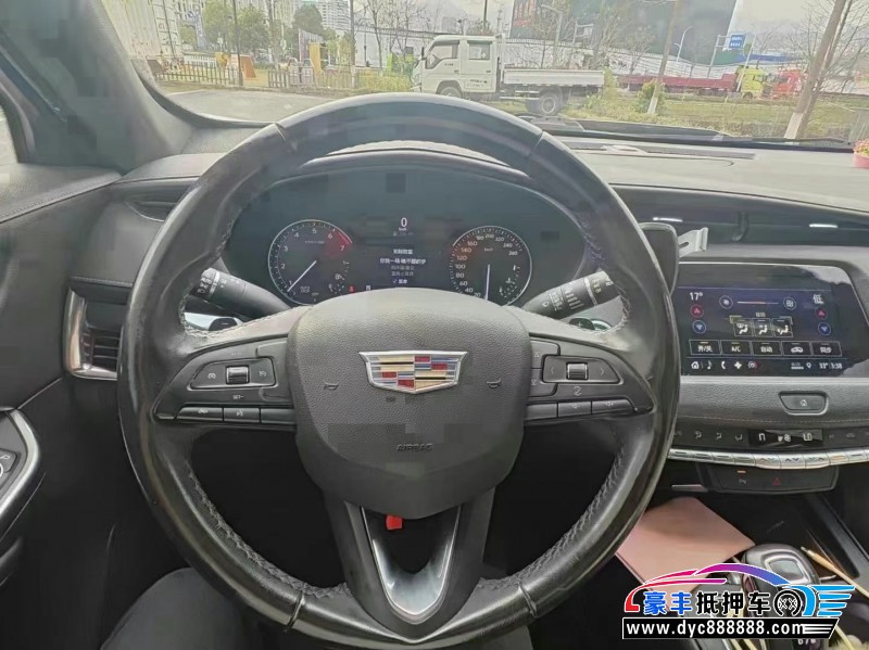 19年凯迪拉克XT4轿车抵押车出售