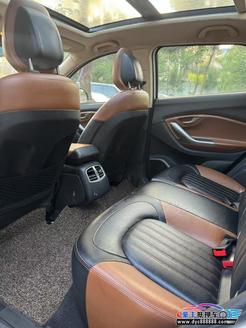 16年东南东南DX7轿车抵押车出售