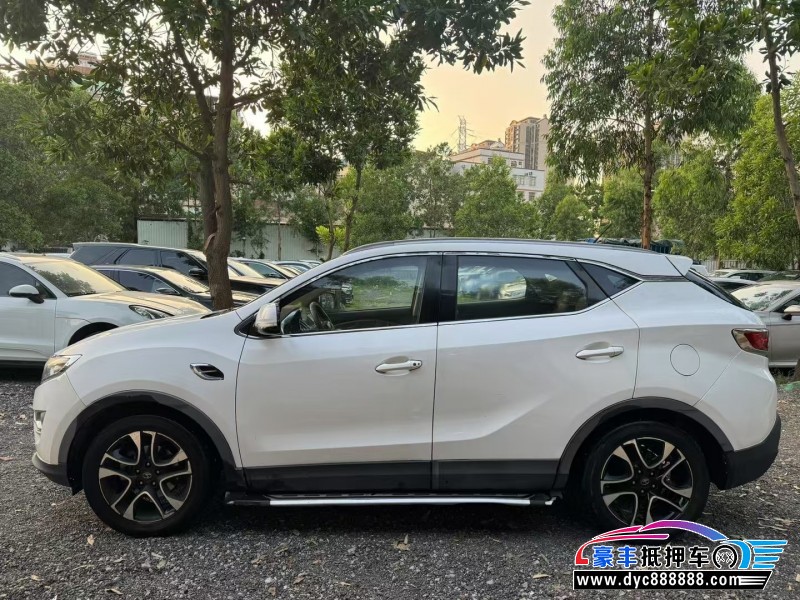 16年东南东南DX7轿车抵押车出售