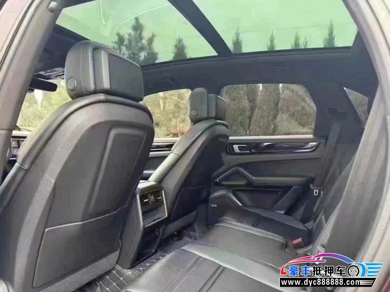 21年保时捷卡宴轿车抵押车出售