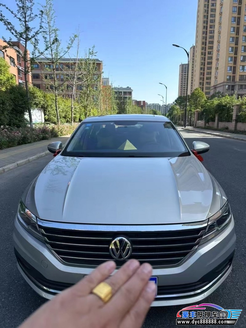 19年大众朗逸轿车抵押车出售