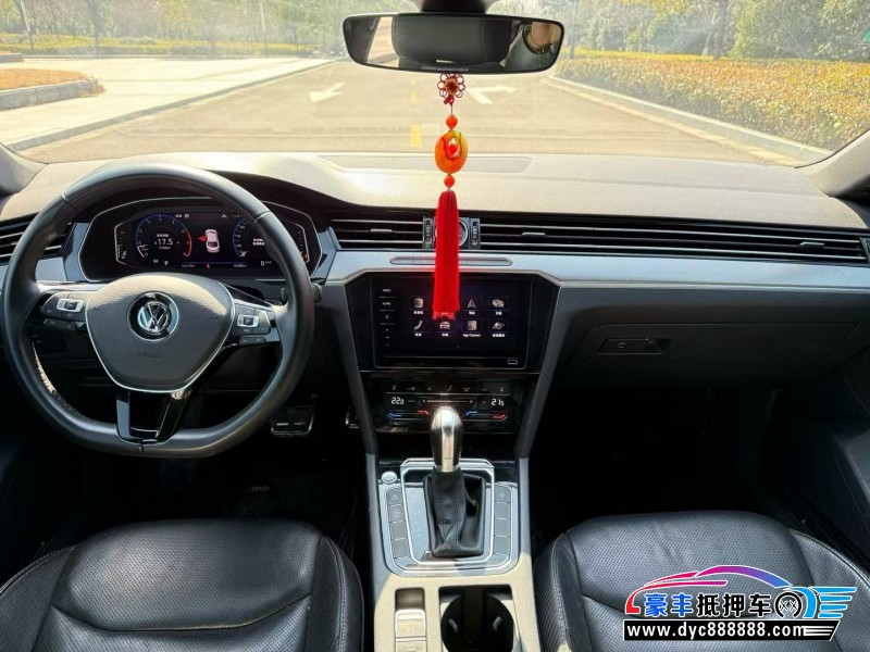 20年大众CC轿车抵押车出售