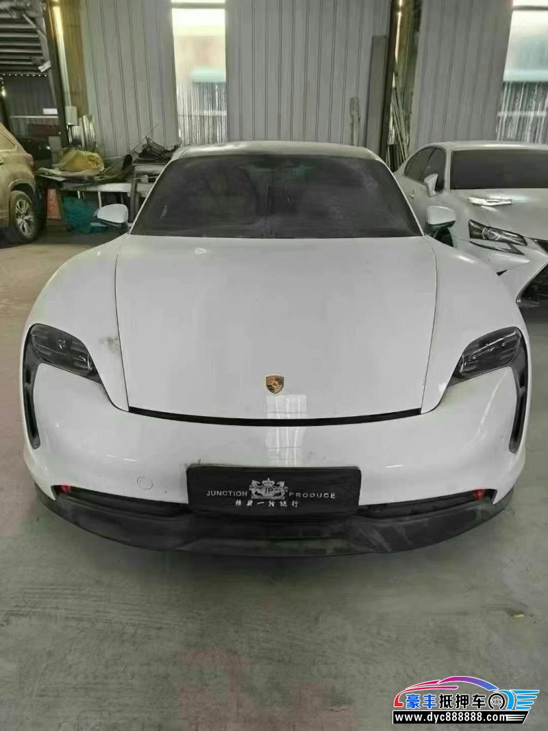 23年保时捷TaYcan轿车抵押车出售