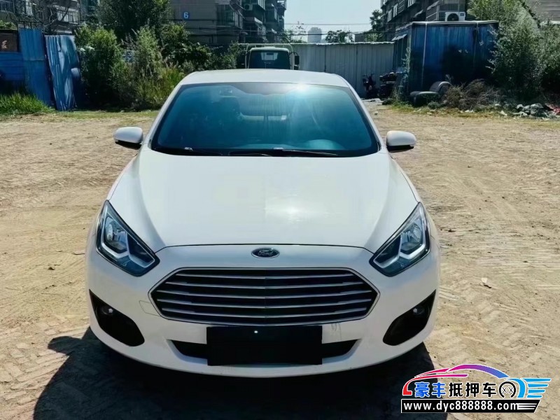 17年福特福睿斯轿车抵押车出售