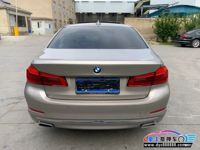 22年宝马5系轿车抵押车出售