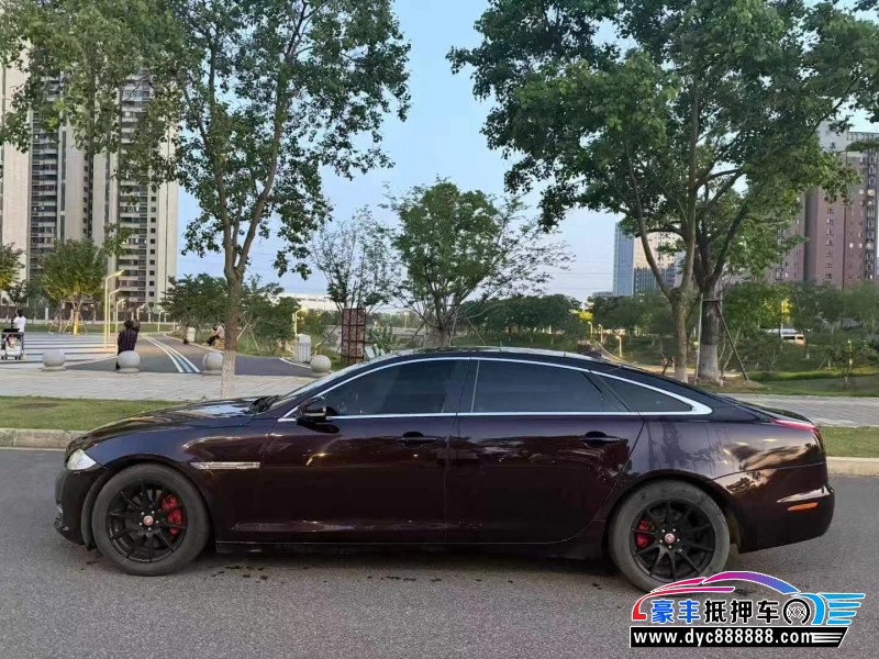 16年捷豹XJL轿车抵押车出售