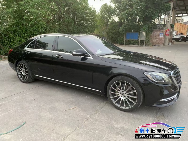 17年奔驰S轿车抵押车出售
