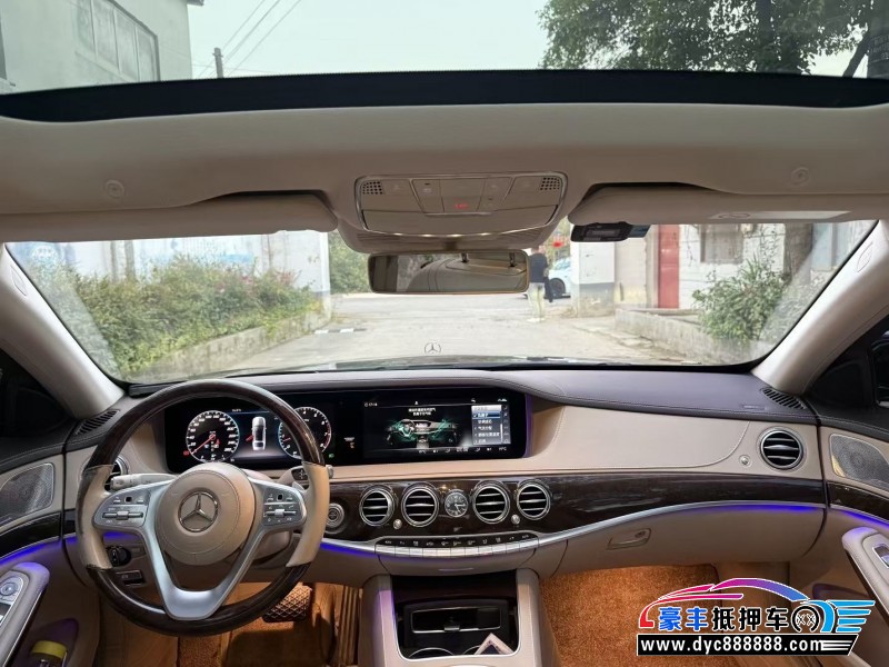 19年奔驰S轿车抵押车出售