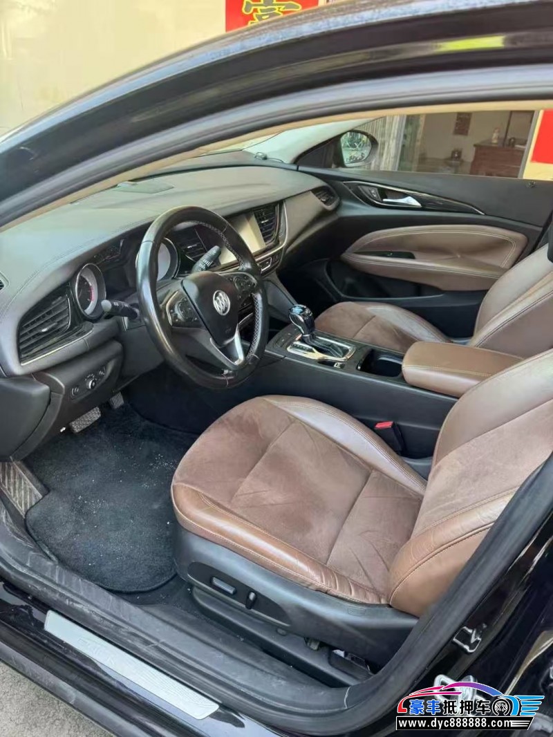 18年别克君威轿车抵押车出售