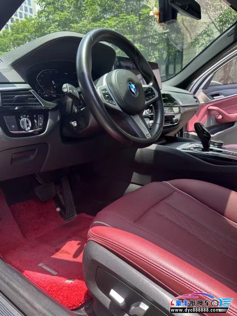 21年宝马5系轿车抵押车出售