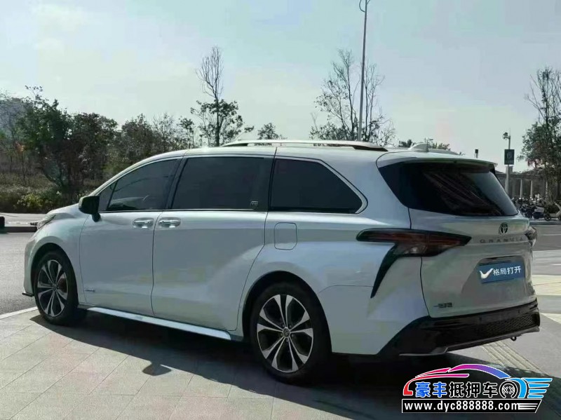 23年丰田格瑞维亚轿车抵押车出售