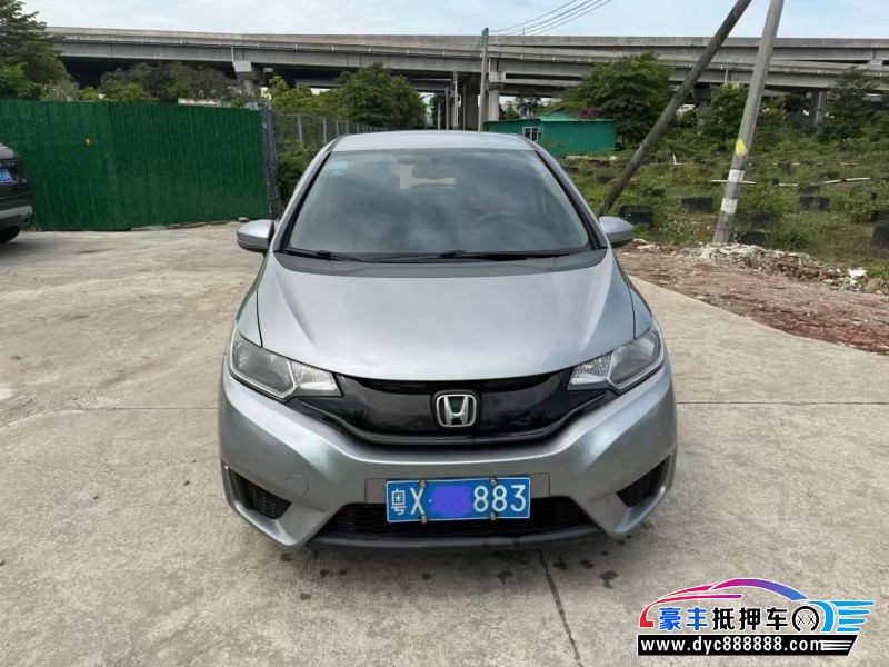 17年本田飞度轿车抵押车出售