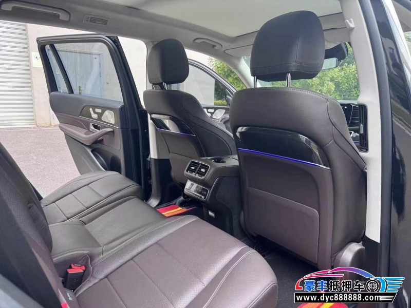 21年奔驰GLS轿车抵押车出售