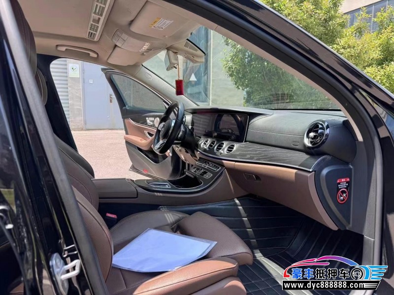 18年奔驰E轿车抵押车出售