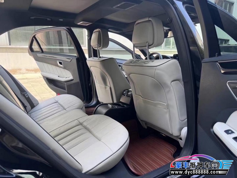 16年奔驰E轿车抵押车出售