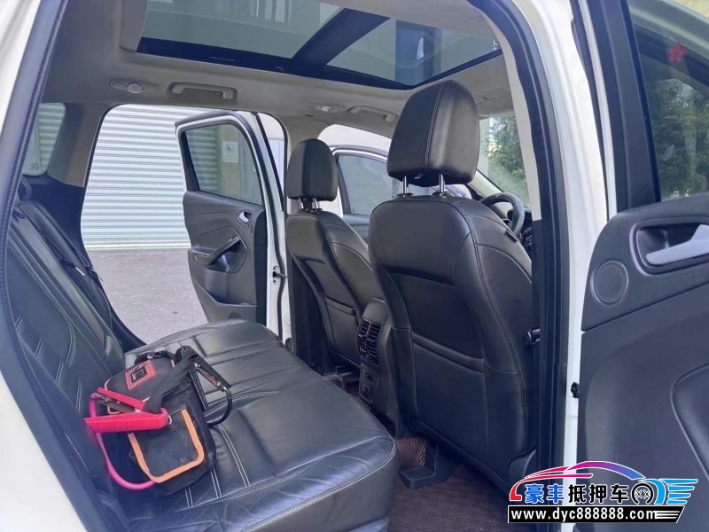 16年福特翼虎轿车抵押车出售