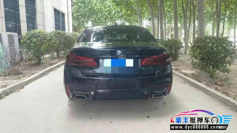 18年宝马5系轿车抵押车出售