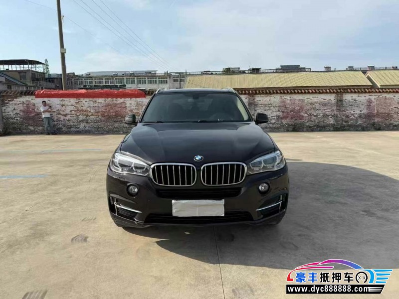 17年宝马X5轿车抵押车出售