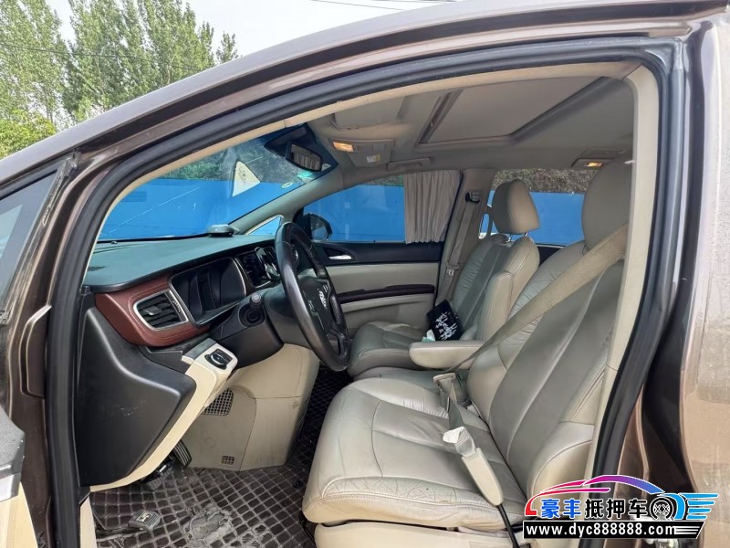 18年别克GL8轿车抵押车出售